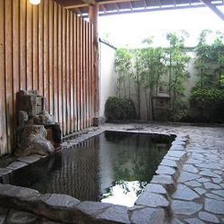 ホテル 仁田屋 みなかみ町 エクステリア 写真